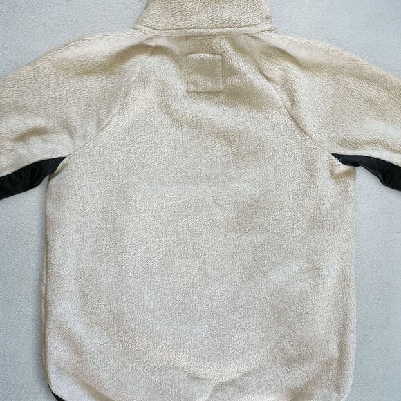 Abercrombie & Fitch Womens Quilted Fleece Pullover L Off White Black Jacket Coat - Picture 2 of 7